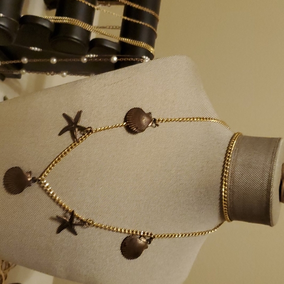 Necklace - Picture 2 of 4